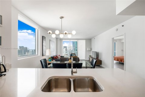 Copropriété à vendre à Miami, Floride: 2 chambres, 111.2 m2 № 1399954 - photo 9