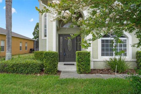 House in Davenport, Florida 5 bedrooms, 255.85 sq.m. № 1243877 - photo 4