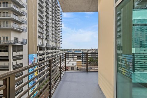 Copropriété à vendre à Tampa, Floride: 2 chambres, 126.9 m2 № 1288047 - photo 25