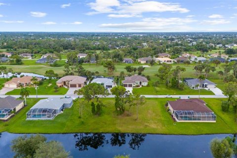 Terreno en venta en Rotonda, Florida № 1337563 - foto 8