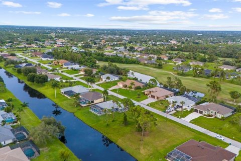 Terreno en venta en Rotonda, Florida № 1337563 - foto 9