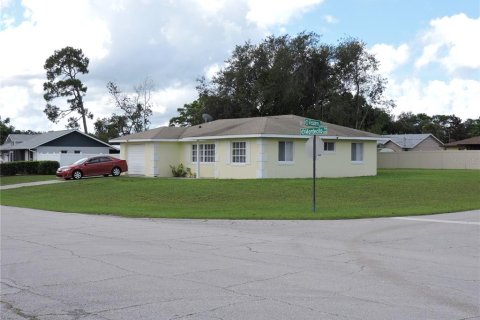 House in Deltona, Florida 2 bedrooms, 102.29 sq.m. № 1337565 - photo 2