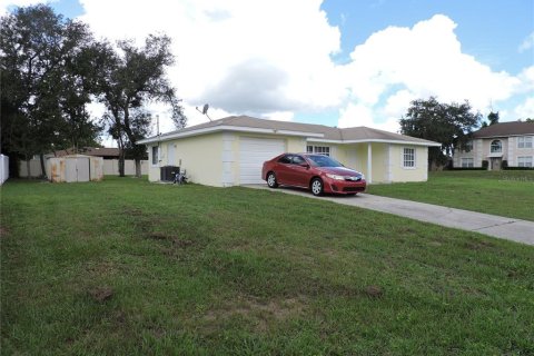 House in Deltona, Florida 2 bedrooms, 102.29 sq.m. № 1337565 - photo 4