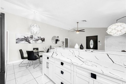 Casa en venta en Saint Petersburg, Florida, 3 dormitorios, 151.34 m2 № 1352983 - foto 30