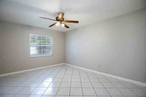 Casa en venta en Orlando, Florida, 4 dormitorios, 209.03 m2 № 1352944 - foto 18