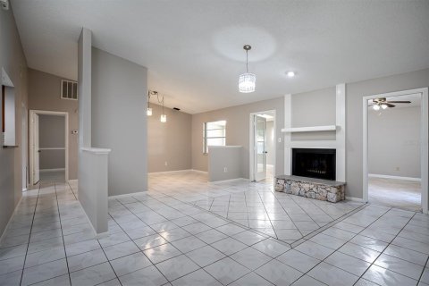 Casa en venta en Orlando, Florida, 4 dormitorios, 209.03 m2 № 1352944 - foto 4