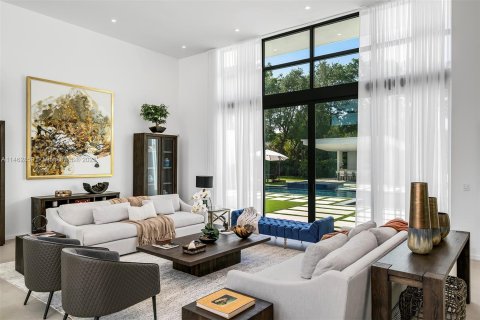 Casa en venta en Pinecrest, Florida, 7 dormitorios, 640.84 m2 № 750125 - foto 6