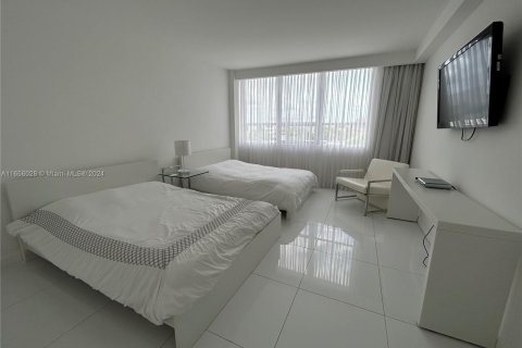 Copropriété à louer à Miami Beach, Floride: 1 chambre, 69.4 m2 № 1355348 - photo 18