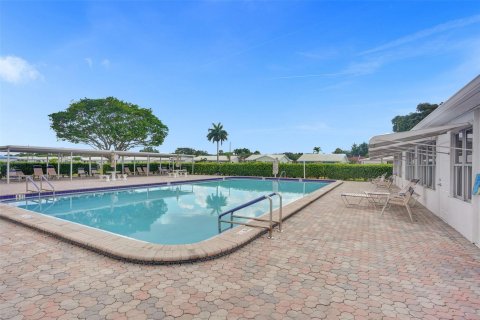 Villa ou maison à vendre à Tamarac, Floride: 2 chambres, 120.03 m2 № 1217583 - photo 8