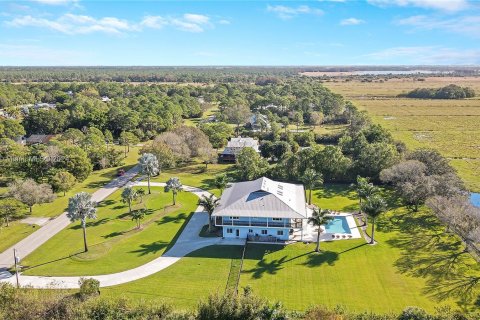 Villa ou maison à vendre à Stuart, Floride: 5 chambres, 506.32 m2 № 927340 - photo 16