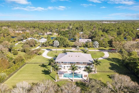 Villa ou maison à vendre à Stuart, Floride: 5 chambres, 506.32 m2 № 927340 - photo 11