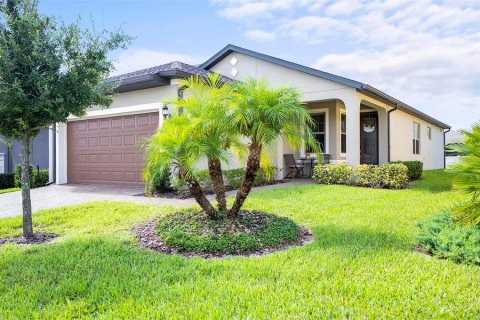 Casa en venta en Davenport, Florida, 2 dormitorios, 133.22 m2 № 1303120 - foto 1