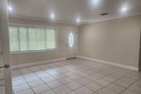 Casa en venta en Orlando, Florida, 3 dormitorios, 162.76 m2 № 1303077 - foto 3