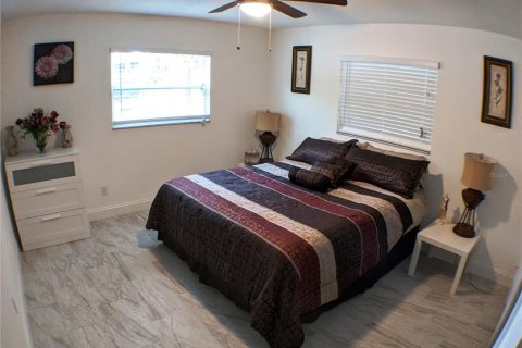 Apartment in Sarasota, Florida 2 bedrooms, 92.9 sq.m. № 439245 - photo 9