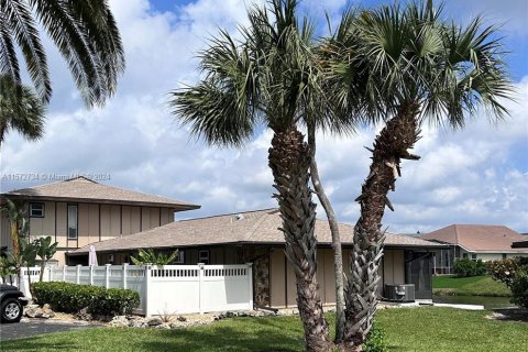 Condominio en venta en Fort Myers, Florida, 2 dormitorios № 1132326 - foto 4