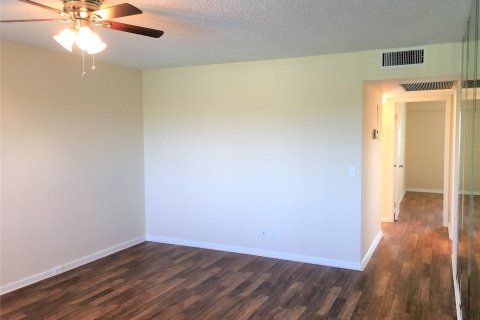 Condominio en venta en Pembroke Pines, Florida, 2 dormitorios, 88.54 m2 № 1152287 - foto 26