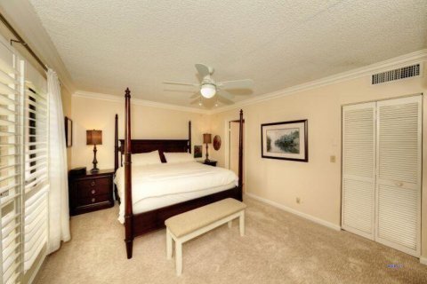 Купить кондоминиум в Палм-Бич-Гарденс, Флорида 2 спальни, 126.9м2, № 1152288 - фото 16