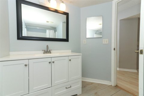 Condo in Orlando, Florida, 2 bedrooms  № 1264925 - photo 20