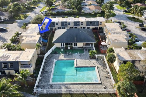 Touwnhouse à vendre à Boynton Beach, Floride: 2 chambres, 100.33 m2 № 887786 - photo 20