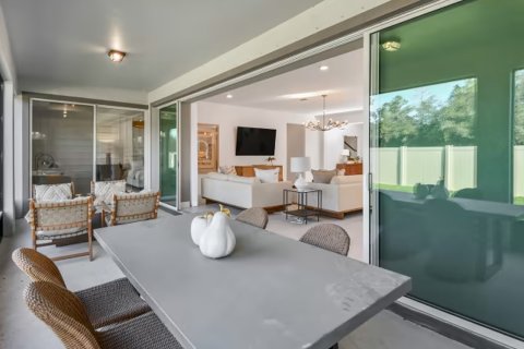 Villa ou maison à vendre à Riverview, Floride: 3 chambres, 249 m2 № 205325 - photo 5