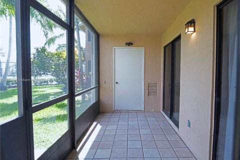 Condominio en alquiler en Homestead, Florida, 1 dormitorio, 63.64 m2 № 1351924 - foto 18