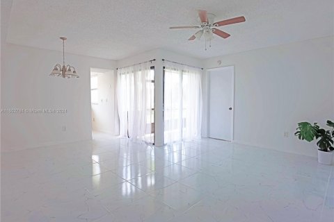 Copropriété à louer à Homestead, Floride: 1 chambre, 63.64 m2 № 1351924 - photo 6