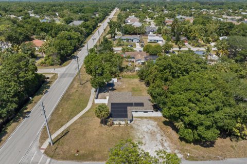 House in Vero Beach, Florida 3 bedrooms, 102.84 sq.m. № 1151829 - photo 2