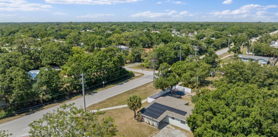 Villa ou maison à Vero Beach, Floride 3 chambres, 102.84 m2 № 1151829