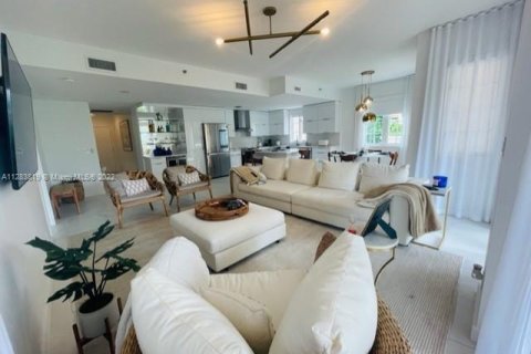 Copropriété à vendre à Miami Beach, Floride: 2 chambres, 132.76 m2 № 123625 - photo 1