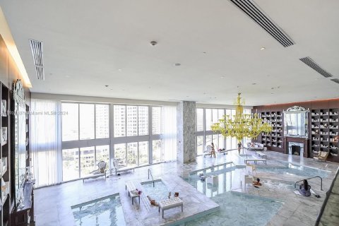 Condominio en venta en Miami, Florida, 2 dormitorios, 139.35 m2 № 1216466 - foto 9