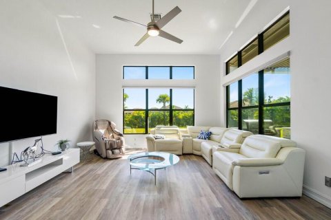 Casa en venta en Palm City, Florida, 3 dormitorios, 339.84 m2 № 788957 - foto 13