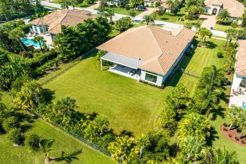 Villa ou maison à vendre à Palm City, Floride: 3 chambres, 339.84 m2 № 788957 - photo 3