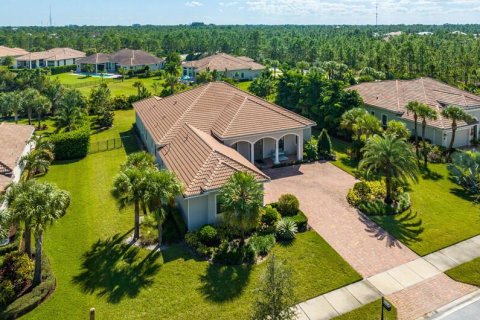Villa ou maison à vendre à Palm City, Floride: 3 chambres, 339.84 m2 № 788957 - photo 4