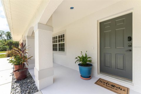 Casa en venta en North Port, Florida, 3 dormitorios, 136.19 m2 № 1384666 - foto 3