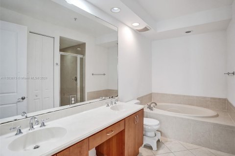 Condominio en venta en Sunrise, Florida, 2 dormitorios, 107.67 m2 № 1103870 - foto 16