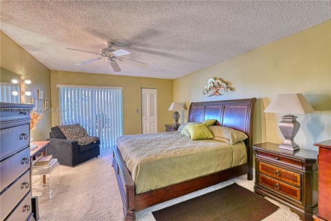 Купить кондоминиум в Лодерхилл, Флорида 2 спальни, 99.41м2, № 974493 - фото 22