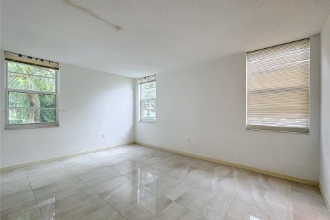 Copropriété à vendre à Davie, Floride: 2 chambres, 108.7 m2 № 1345569 - photo 21