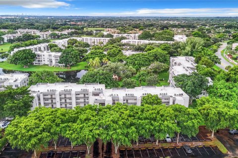 Condominio en venta en Davie, Florida, 2 dormitorios, 108.7 m2 № 1345569 - foto 3