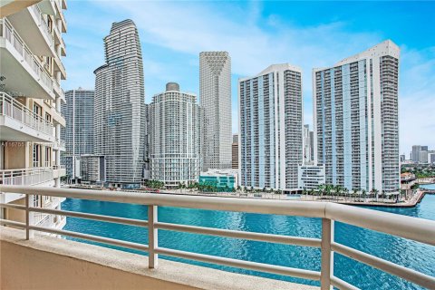 Condominio en venta en Miami, Florida, 2 dormitorios, 121.7 m2 № 1401332 - foto 11