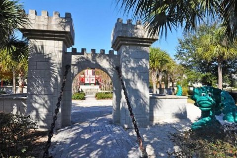 Villa ou maison à vendre à Kissimmee, Floride: 6 chambres, 263.1 m2 № 1287586 - photo 28