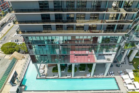 Condominio en venta en Miami, Florida, 1 dormitorio, 53.14 m2 № 630425 - foto 26