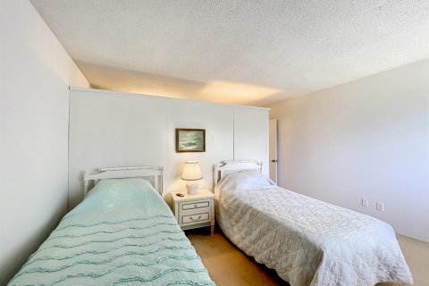 Condominio en venta en Jensen Beach, Florida, 2 dormitorios, 118.17 m2 № 653361 - foto 22