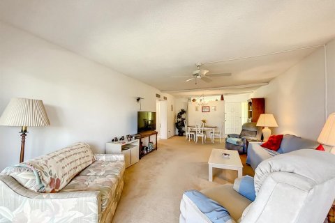 Condominio en venta en Jensen Beach, Florida, 2 dormitorios, 118.17 m2 № 653361 - foto 25