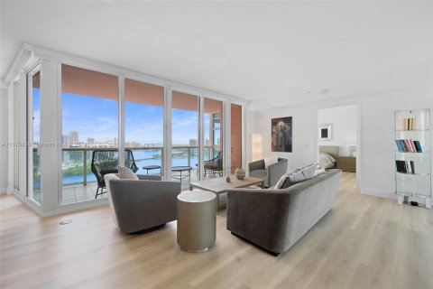 Condominio en venta en Aventura, Florida, 3 dormitorios, 173.73 m2 № 1400067 - foto 9