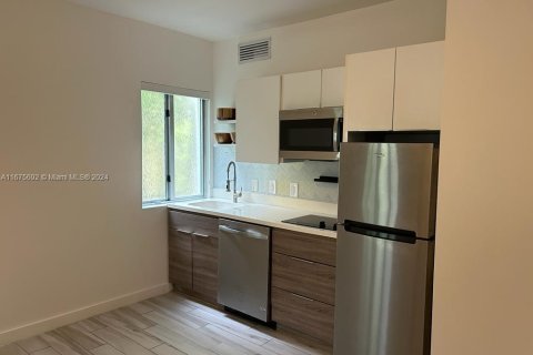 Copropriété à vendre à Miami Beach, Floride: 1 chambre, 44.87 m2 № 1400015 - photo 2