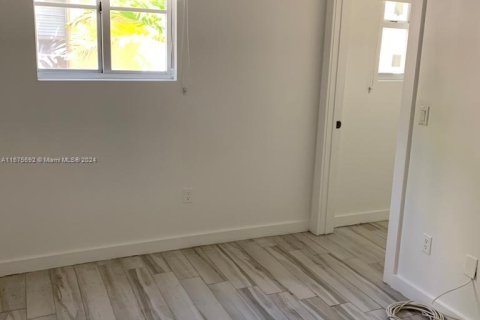 Copropriété à vendre à Miami Beach, Floride: 1 chambre, 44.87 m2 № 1400015 - photo 10