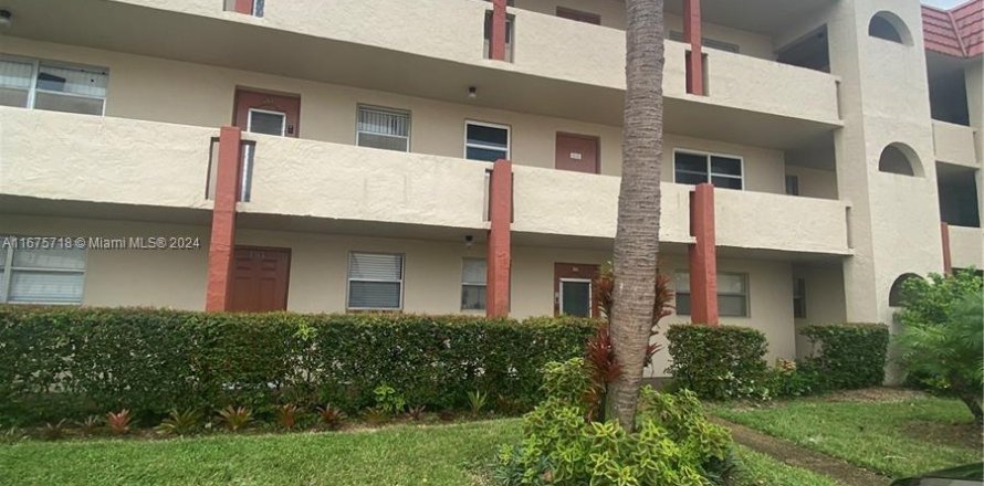 Condominio en Sunrise, Florida, 2 dormitorios  № 1400110