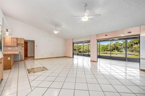 Casa en venta en Merrit Island, Florida, 3 dormitorios, 180.32 m2 № 870691 - foto 3
