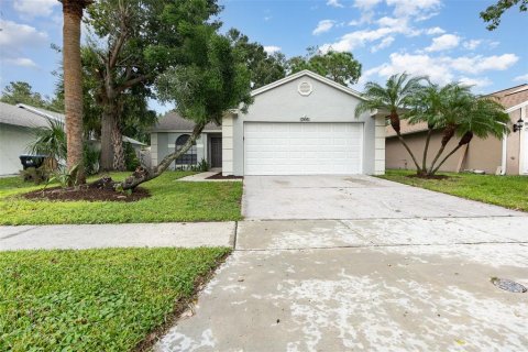 House in Orlando, Florida 3 bedrooms, 120.96 sq.m. № 1405317 - photo 1