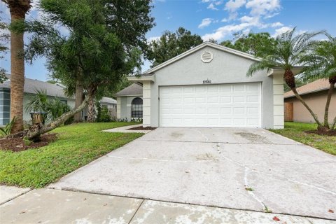 House in Orlando, Florida 3 bedrooms, 120.96 sq.m. № 1405317 - photo 3